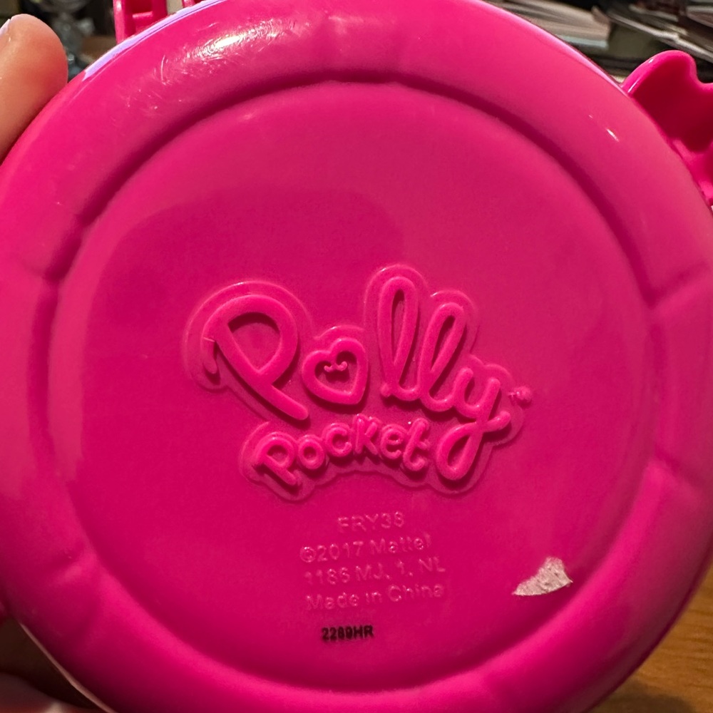 Polly Pocket Flamingo Floatie Compact - Picture 8 of 8